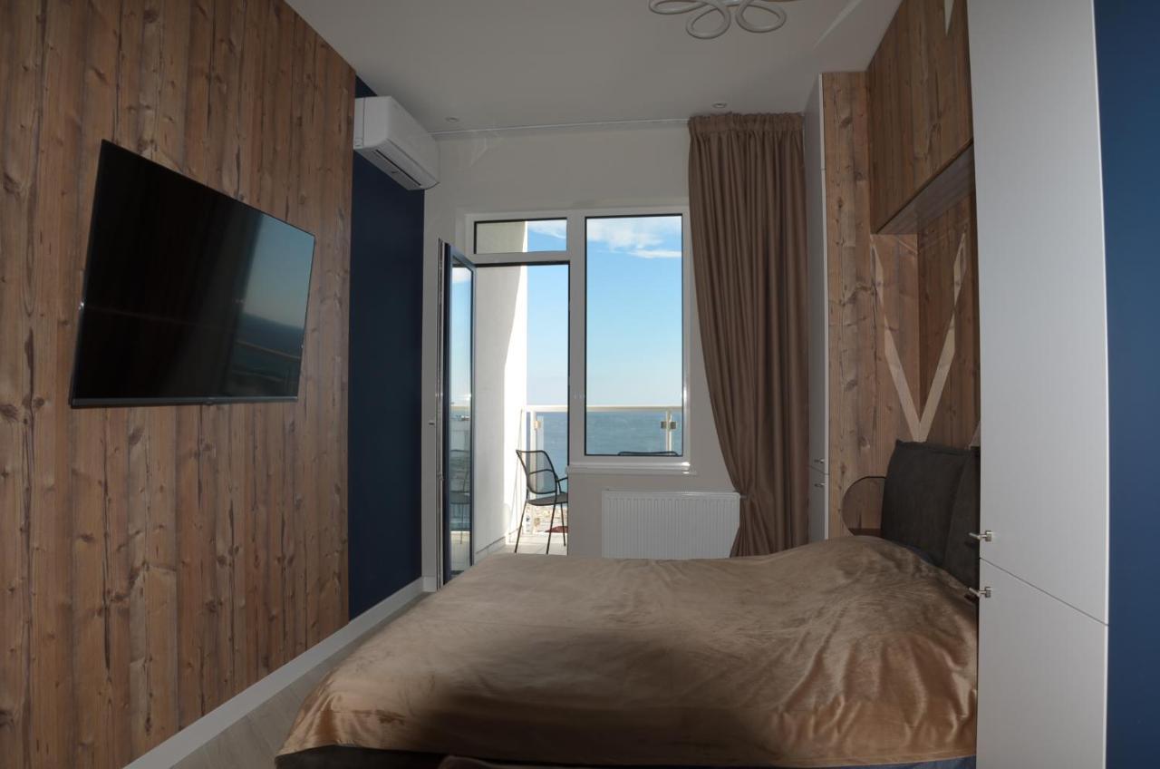 New Romantic Sea-View Studio By Odessa Beach ภายนอก รูปภาพ